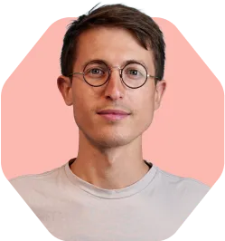 reviewbanner-headshot-1.webp
